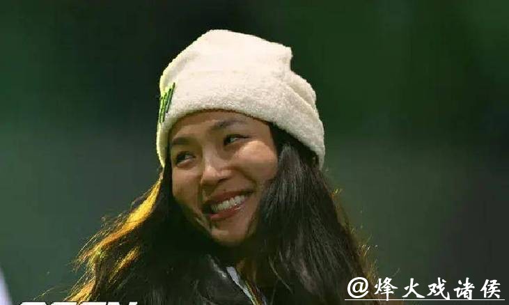 米兰冬奥|成功路径镜像复制?17岁韩国少女击败韩裔美国名将克洛伊·金夺冠 米兰冬奥|成功路径镜像复制?17岁韩国少女击败韩裔美国名将克洛伊·金夺冠