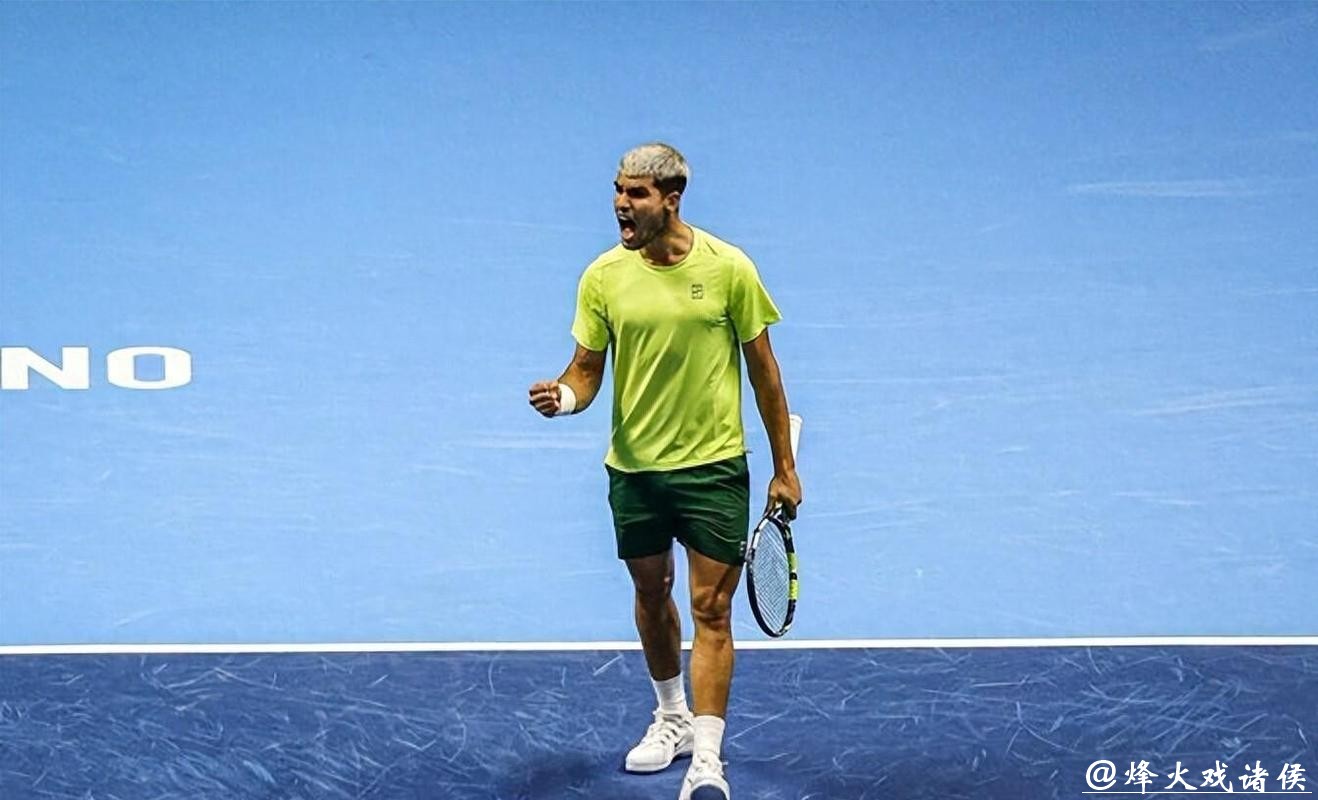 阿尔卡拉斯2-0横扫穆塞蒂 正式锁定年终第一 阿尔卡拉斯2-0横扫穆塞蒂 正式锁定年终第一