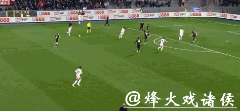 老兵不死!40岁魔笛第85分钟拼命冲锋绝杀救主,23场2球带6分 老兵不死!40岁魔笛第85分钟拼命冲锋绝杀救主,23场2球带6分